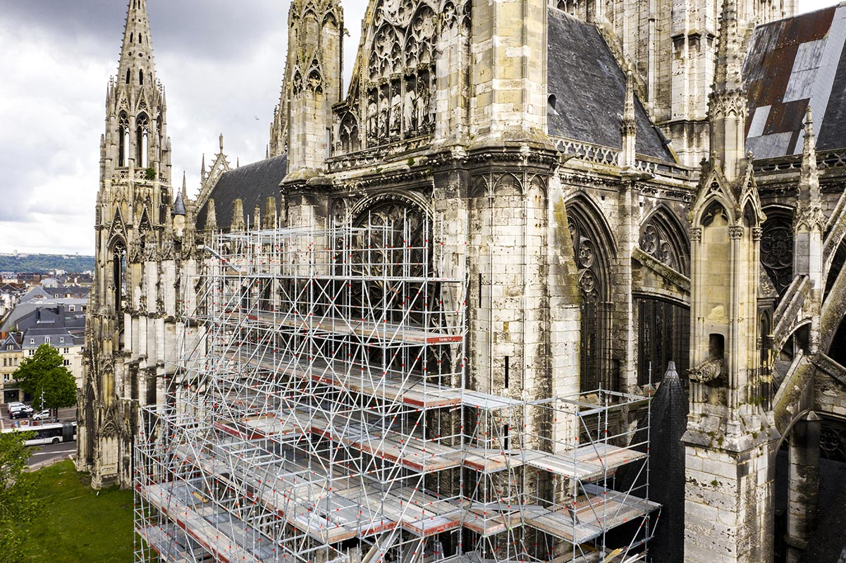 Photo de l'échafaudage du chantier Restaurons Saint-Ouen